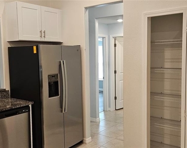 14055 Weddington Terrace - Photo Thumbnail 11
