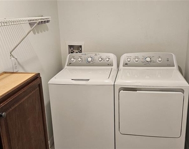 14055 Weddington Terrace - Photo Thumbnail 23