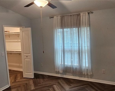 14055 Weddington Terrace - Photo Thumbnail 13