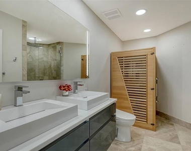 449 S 12th Street - Photo Thumbnail 18