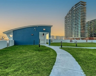 449 S 12th Street - Photo Thumbnail 31