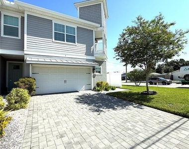4201 W Gray Street - Photo Thumbnail 22