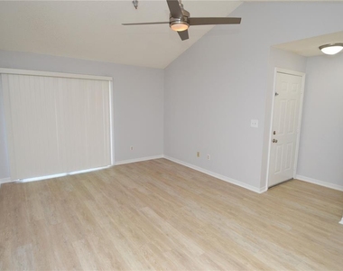 10263 Gandy Boulevard N - Photo Thumbnail 19