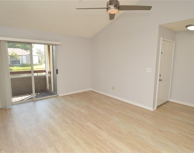10263 Gandy Boulevard N - Photo Thumbnail 20