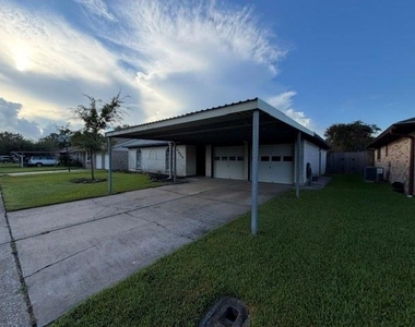 4808 Fairmoor Street - Photo Thumbnail 1
