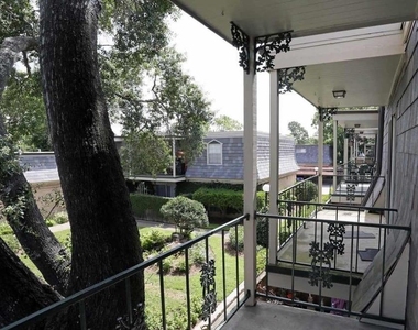 2338 West 18th Street - Photo Thumbnail 9
