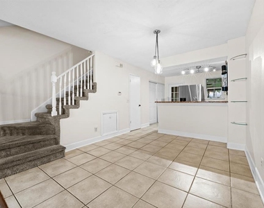 11317 Stratton Park Drive - Photo Thumbnail 11