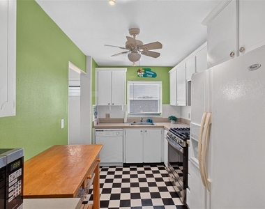 2850 59th Street S - Photo Thumbnail 7