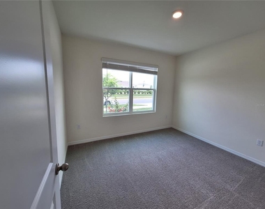 2733 Widewater Way - Photo Thumbnail 3