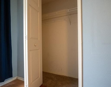 1250 Redondo Way - Photo Thumbnail 13