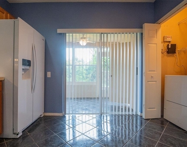 1250 Redondo Way - Photo Thumbnail 5