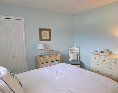 4650 Cove Circle - Photo Thumbnail 21