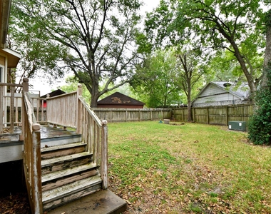 5211 Holly View - Photo Thumbnail 37