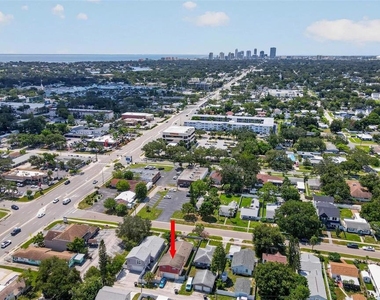 437 43rd Ave N - Photo Thumbnail 16