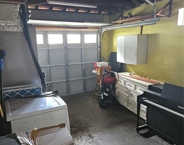 1574 Crown Street - Photo Thumbnail 13