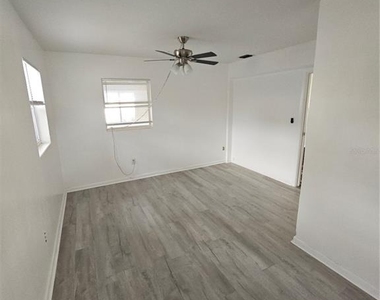 1574 Crown Street - Photo Thumbnail 10