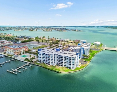 450 Treasure Island Causeway - Photo Thumbnail 30