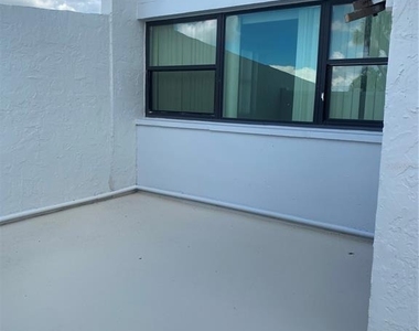 450 Treasure Island Causeway - Photo Thumbnail 23