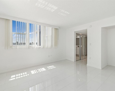 450 Treasure Island Causeway - Photo Thumbnail 16