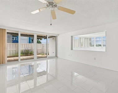 450 Treasure Island Causeway - Photo Thumbnail 5