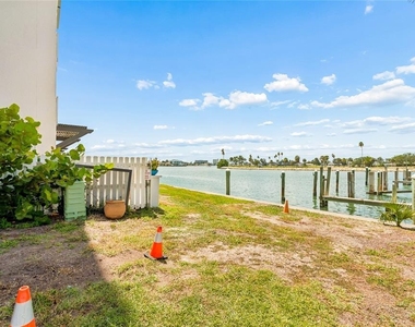 450 Treasure Island Causeway - Photo Thumbnail 26