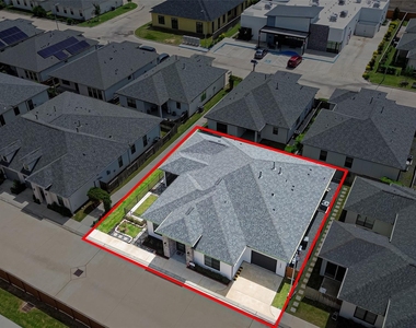10403 Anchorage Passage - Photo Thumbnail 43