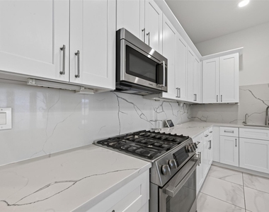 10403 Anchorage Passage - Photo Thumbnail 10