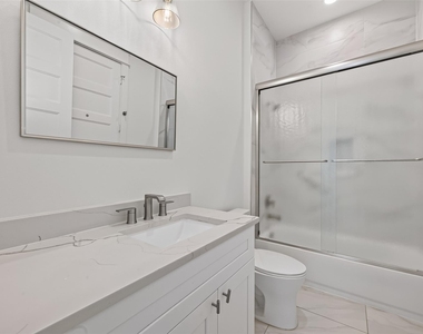 10403 Anchorage Passage - Photo Thumbnail 34