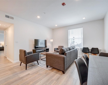 2445 Shadow View Lane - Photo Thumbnail 2
