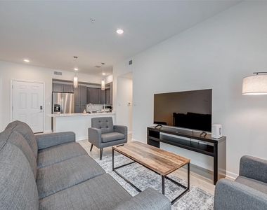 2445 Shadow View Lane - Photo Thumbnail 4