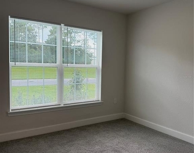 7625 Sw 180th Circle - Photo Thumbnail 17