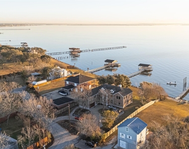 2011 Crescent Drive - Photo Thumbnail 6