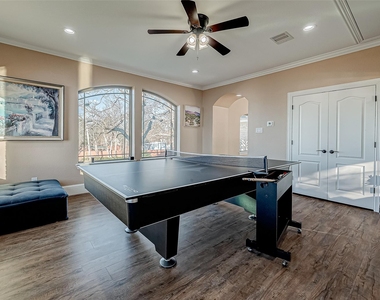 2011 Crescent Drive - Photo Thumbnail 24