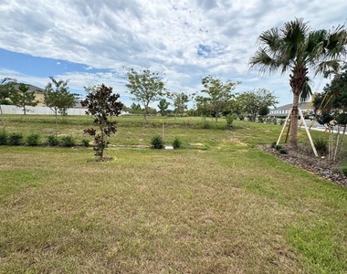 2408 Bevel Lane - Photo Thumbnail 14