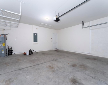 1825 Juneberry Street - Photo Thumbnail 24