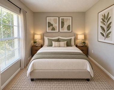 136 Birmingham Drive - Photo Thumbnail 7