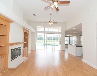 1707 Golfview Drive - Photo Thumbnail 8