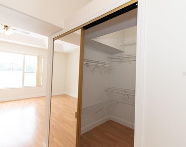 1707 Golfview Drive - Photo Thumbnail 39