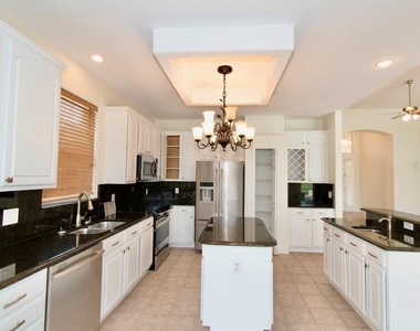 1707 Golfview Drive - Photo Thumbnail 19