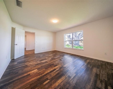 11584 Se 175th Street - Photo Thumbnail 7