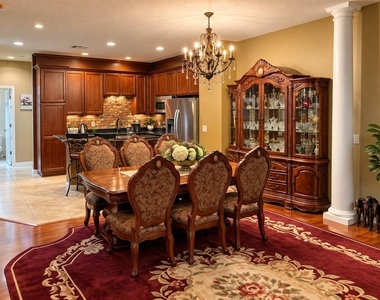 2525 Middleton Grove Drive - Photo Thumbnail 12