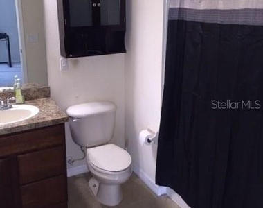 2525 Middleton Grove Drive - Photo Thumbnail 15