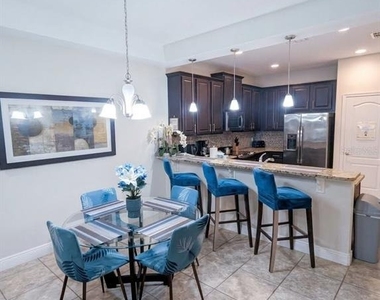 8151 Roseville Boulevard - Photo Thumbnail 4