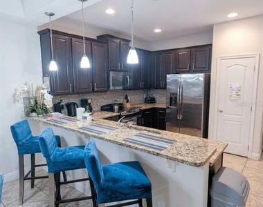8151 Roseville Boulevard - Photo Thumbnail 6