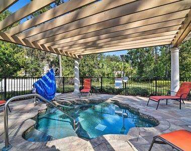 8151 Roseville Boulevard - Photo Thumbnail 23