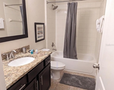 8151 Roseville Boulevard - Photo Thumbnail 16