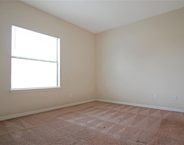 1762 Coriander Drive - Photo Thumbnail 5