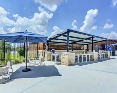 5053 Marcasca Drive - Photo Thumbnail 32