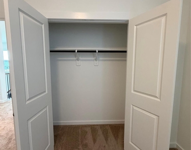 5053 Marcasca Drive - Photo Thumbnail 21