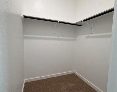 5053 Marcasca Drive - Photo Thumbnail 19